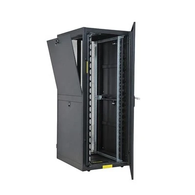 Şəbəkə server kabinetləri